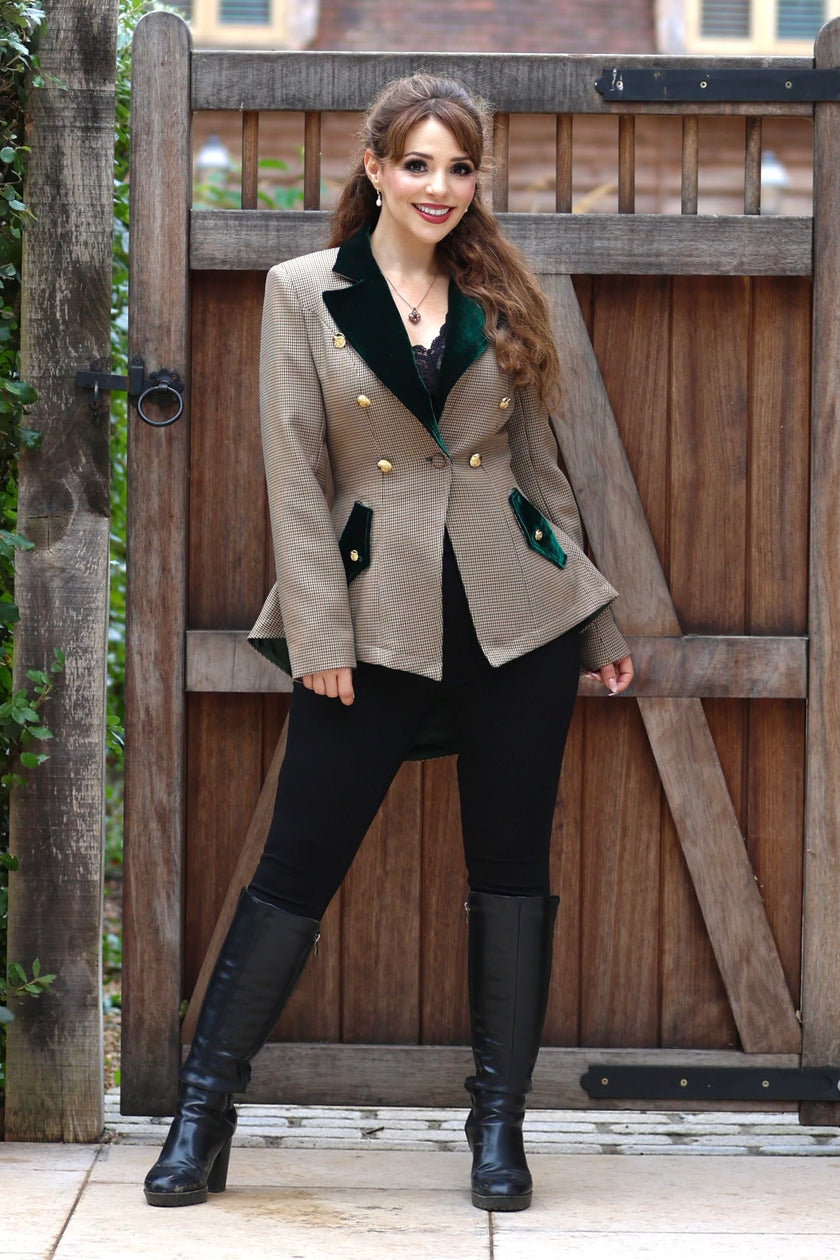 *LIMITED AVAILABILITY PRE-ORDER* The, ‘CHELSEA ROSE' Jacket. Exclusively Designed By Laura Jeanne. Expected arrival: Mid December (Estimate Only) ENJOY 20% OFF WITH CODE 'LJ20'. Offer ends 23rd Oct.