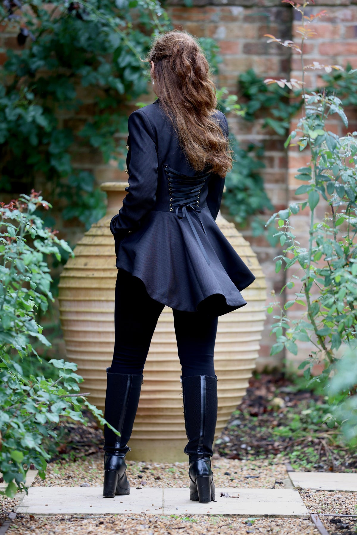 *LIMITED AVAILABILITY PRE-ORDER* The, ‘CHELSEA ROSE' Jacket. Exclusively Designed By Laura Jeanne. Expected arrival: Mid December (Estimate Only) ENJOY 20% OFF WITH CODE 'LJ20'. Offer ends 23rd Oct.